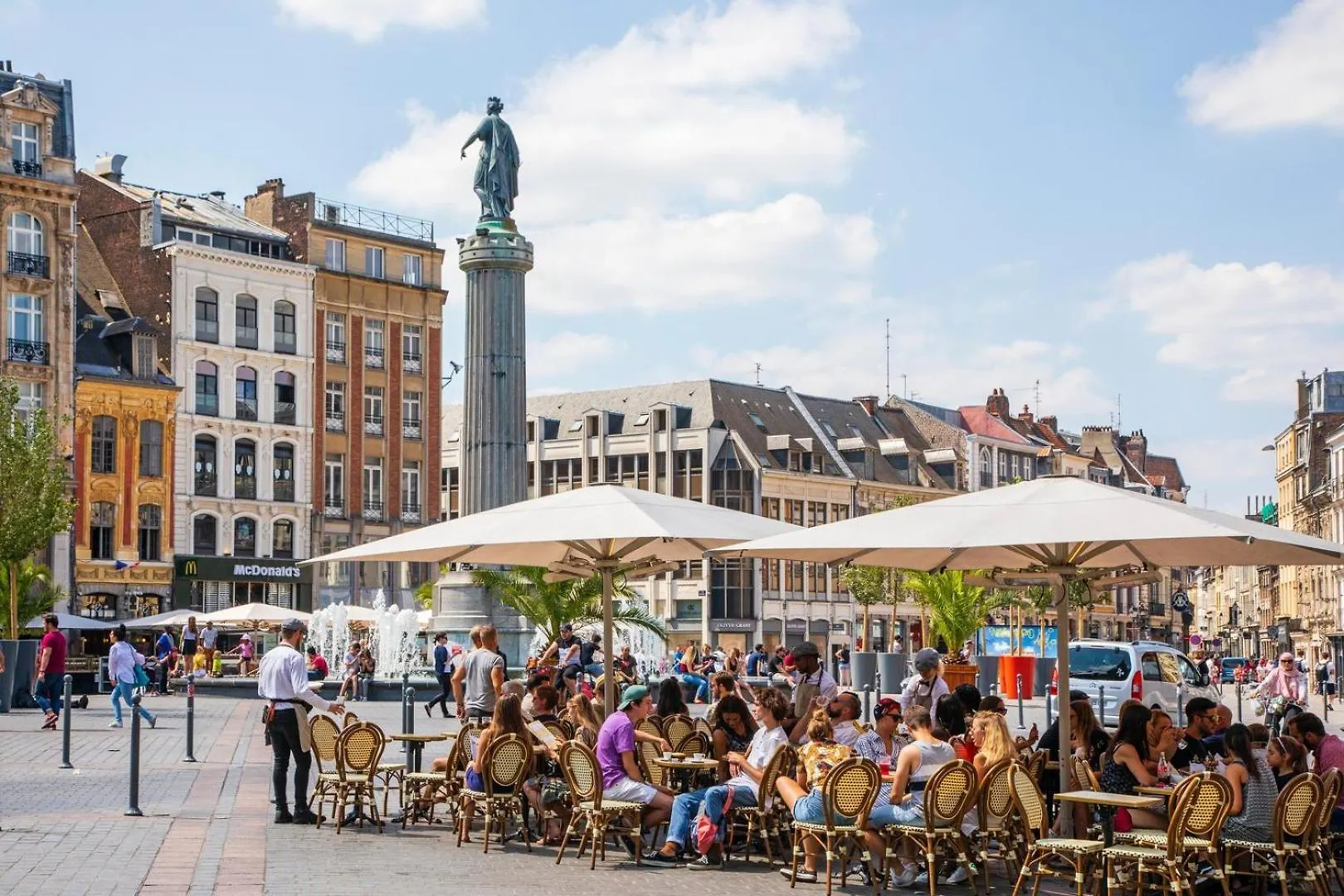 Lille Hypercentre -Appartement 2Ch, 5P